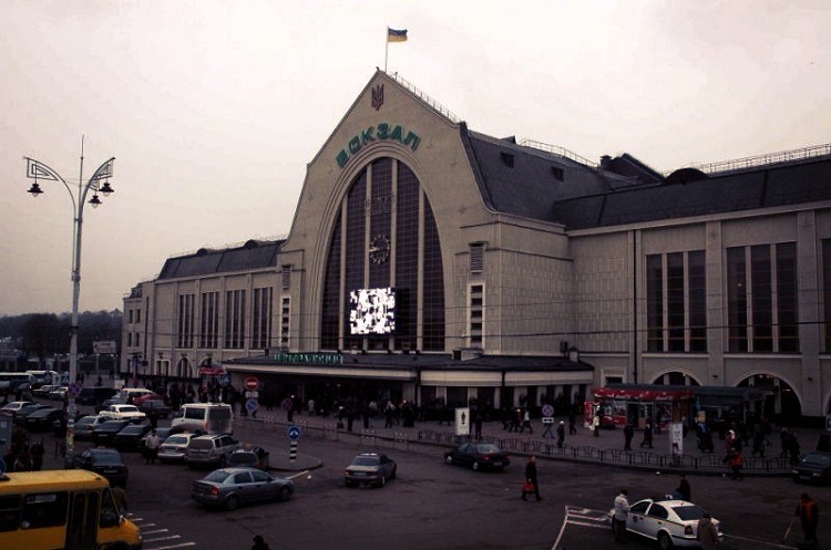 Центральнийзалізничний вокзалКиєва, в очікуванні пасажирів (фото з офіц. сайту Укрзалізниці) 